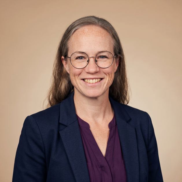 Paula  Veld-Heesbeen